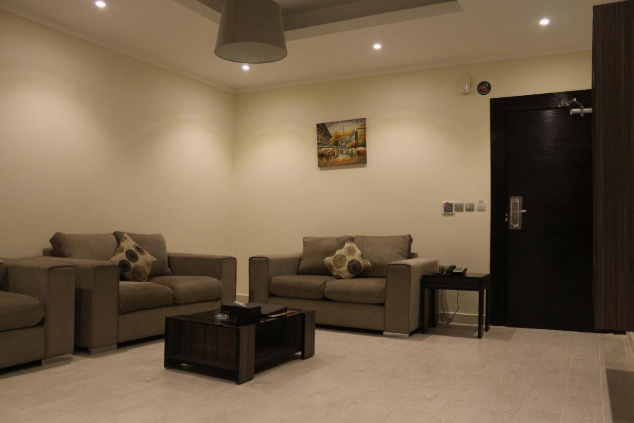 Valencia Hotel Suites Al-Khobar Eksteriør bilde