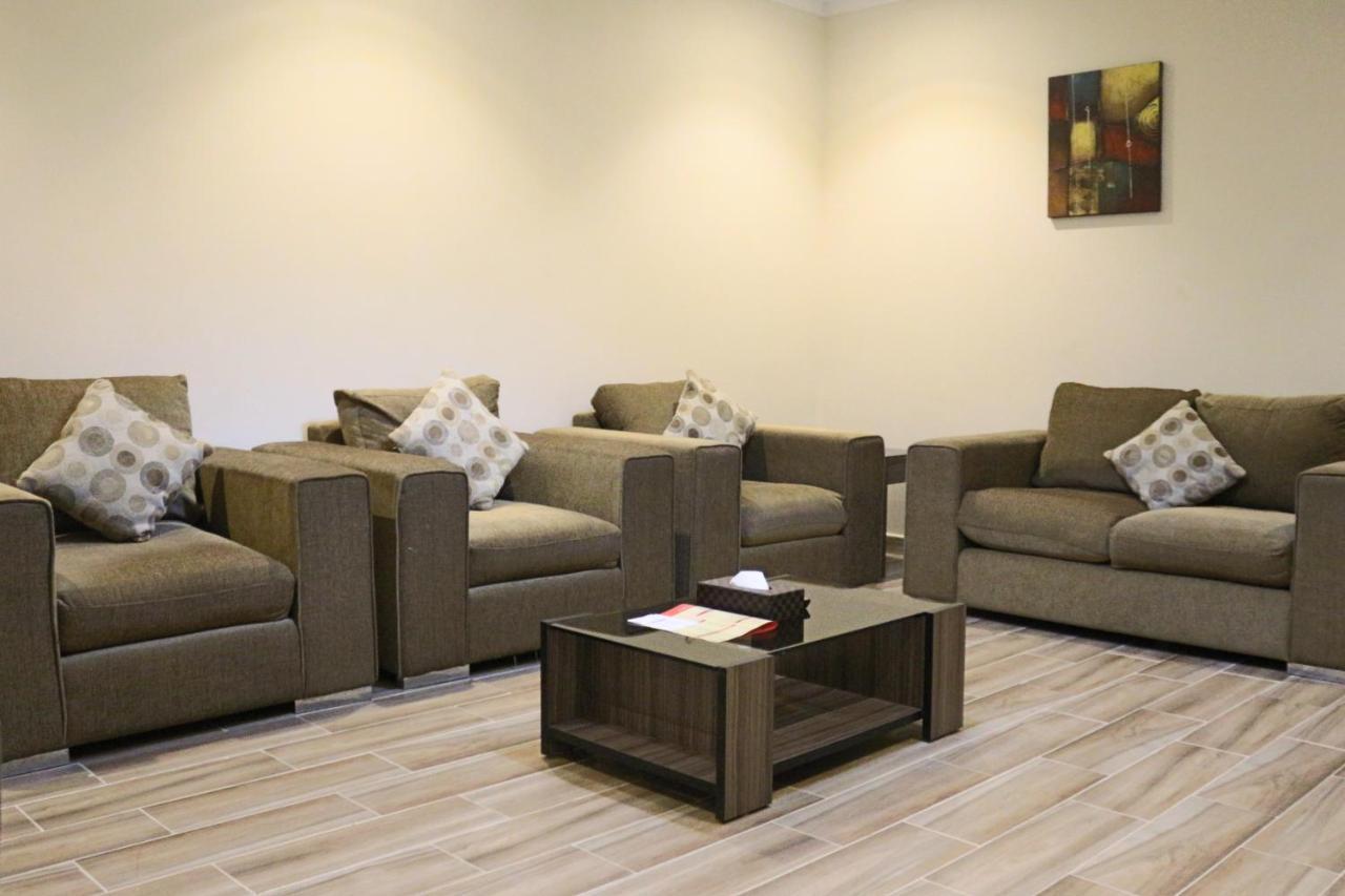 Valencia Hotel Suites Al-Khobar Eksteriør bilde