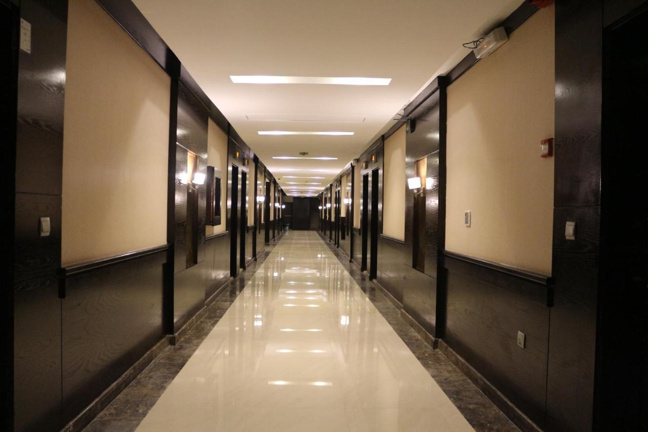 Valencia Hotel Suites Al-Khobar Eksteriør bilde