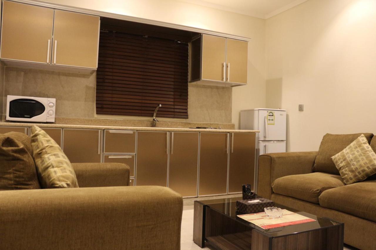 Valencia Hotel Suites Al-Khobar Eksteriør bilde