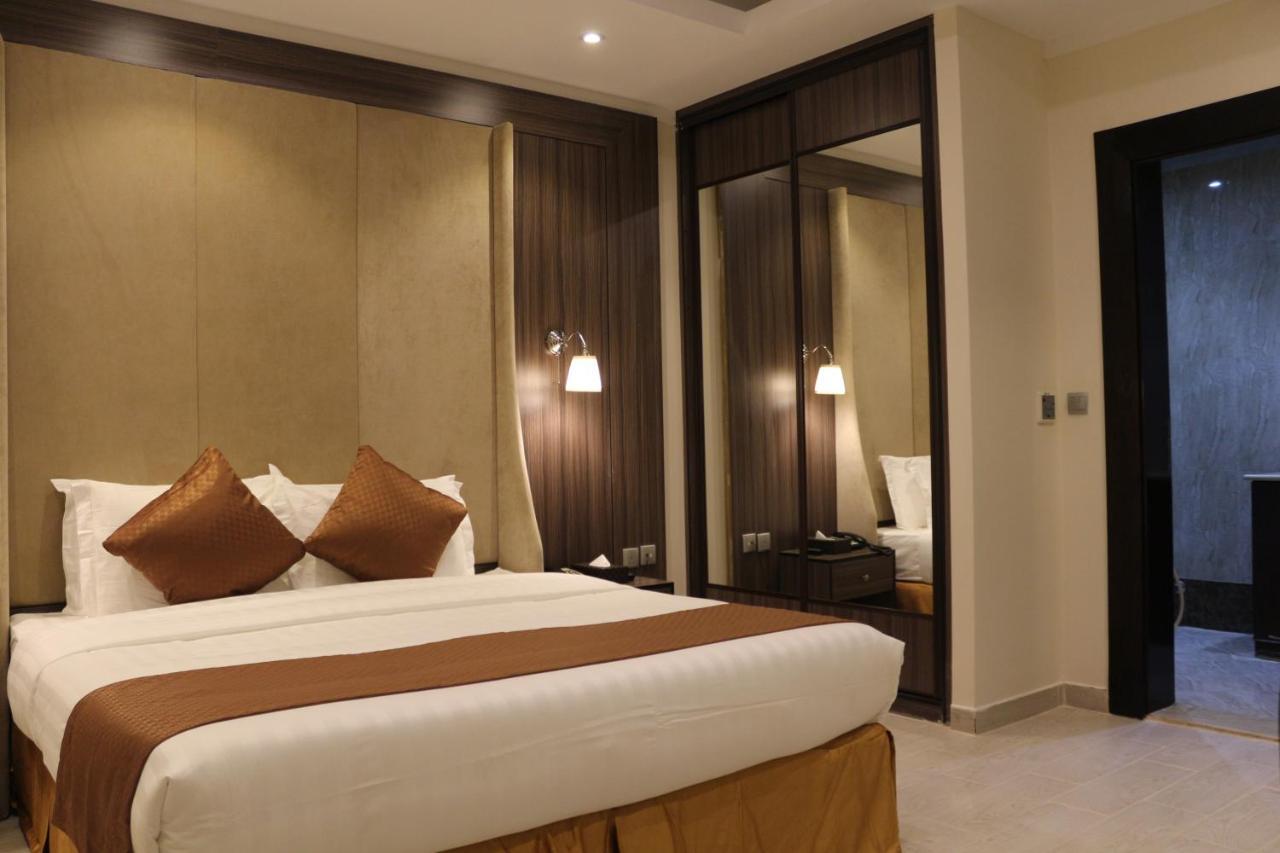 Valencia Hotel Suites Al-Khobar Eksteriør bilde