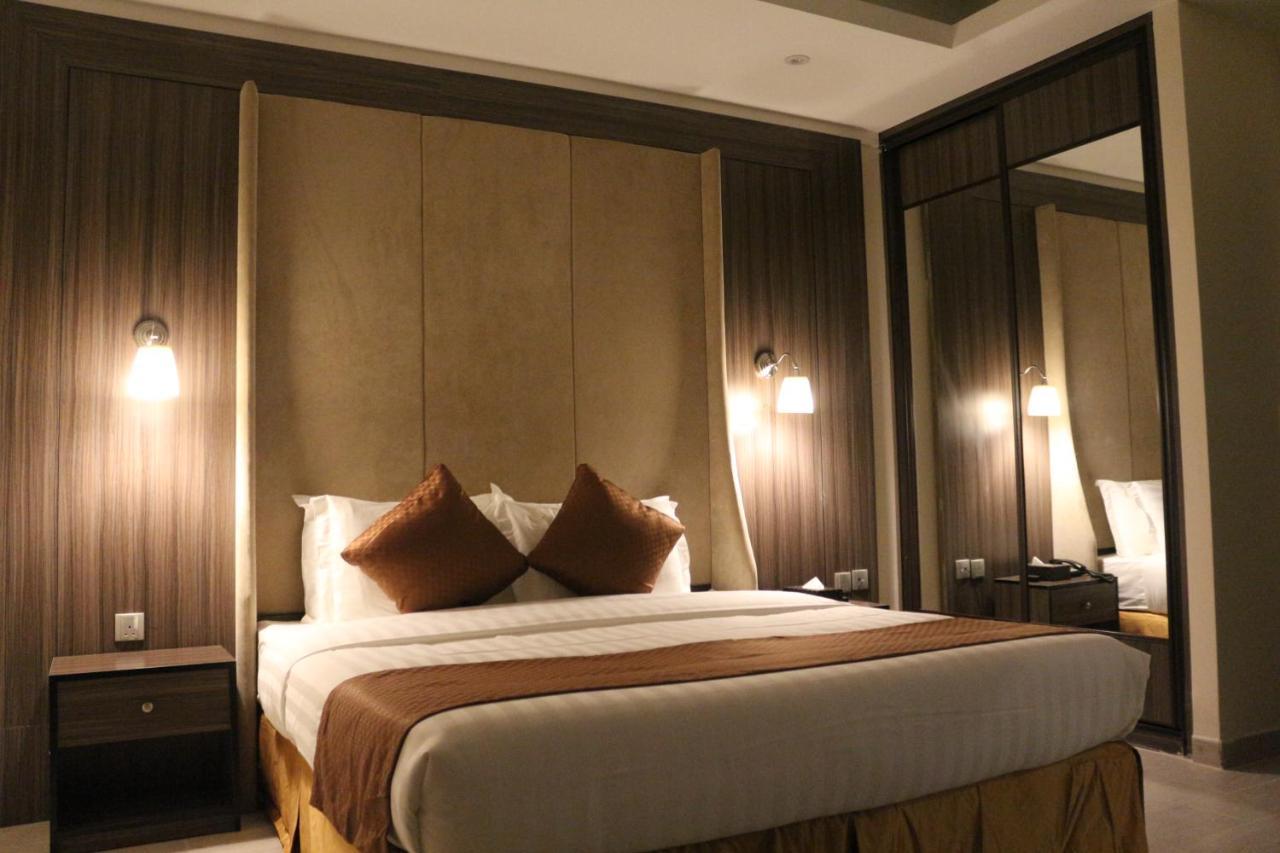Valencia Hotel Suites Al-Khobar Eksteriør bilde