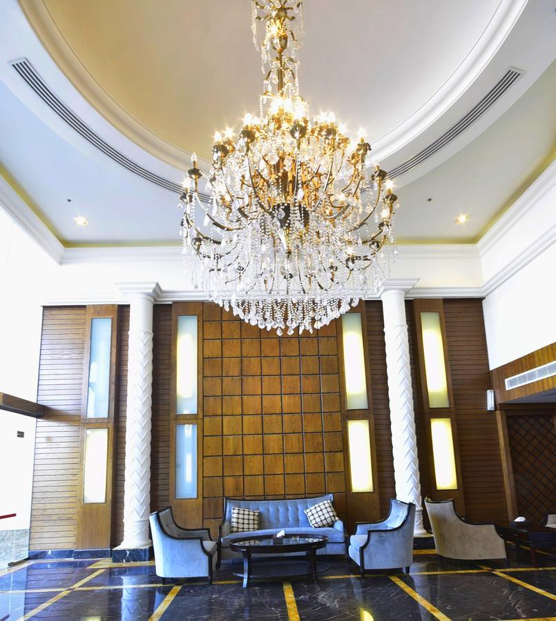 Valencia Hotel Suites Al-Khobar Eksteriør bilde