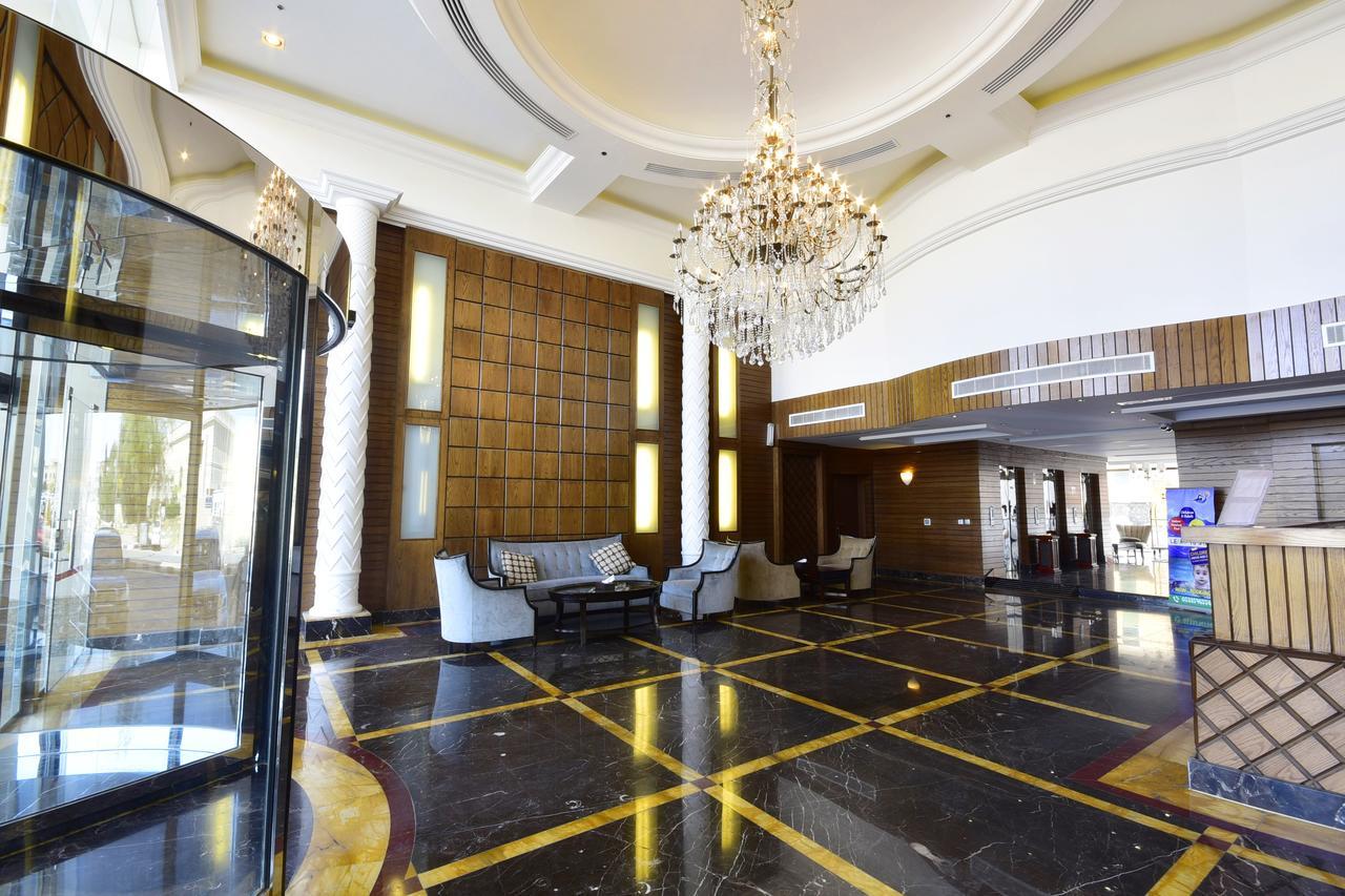 Valencia Hotel Suites Al-Khobar Eksteriør bilde